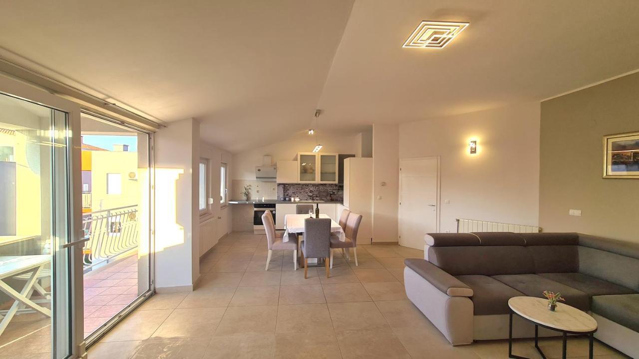 Apartments Maestral Split Exterior photo